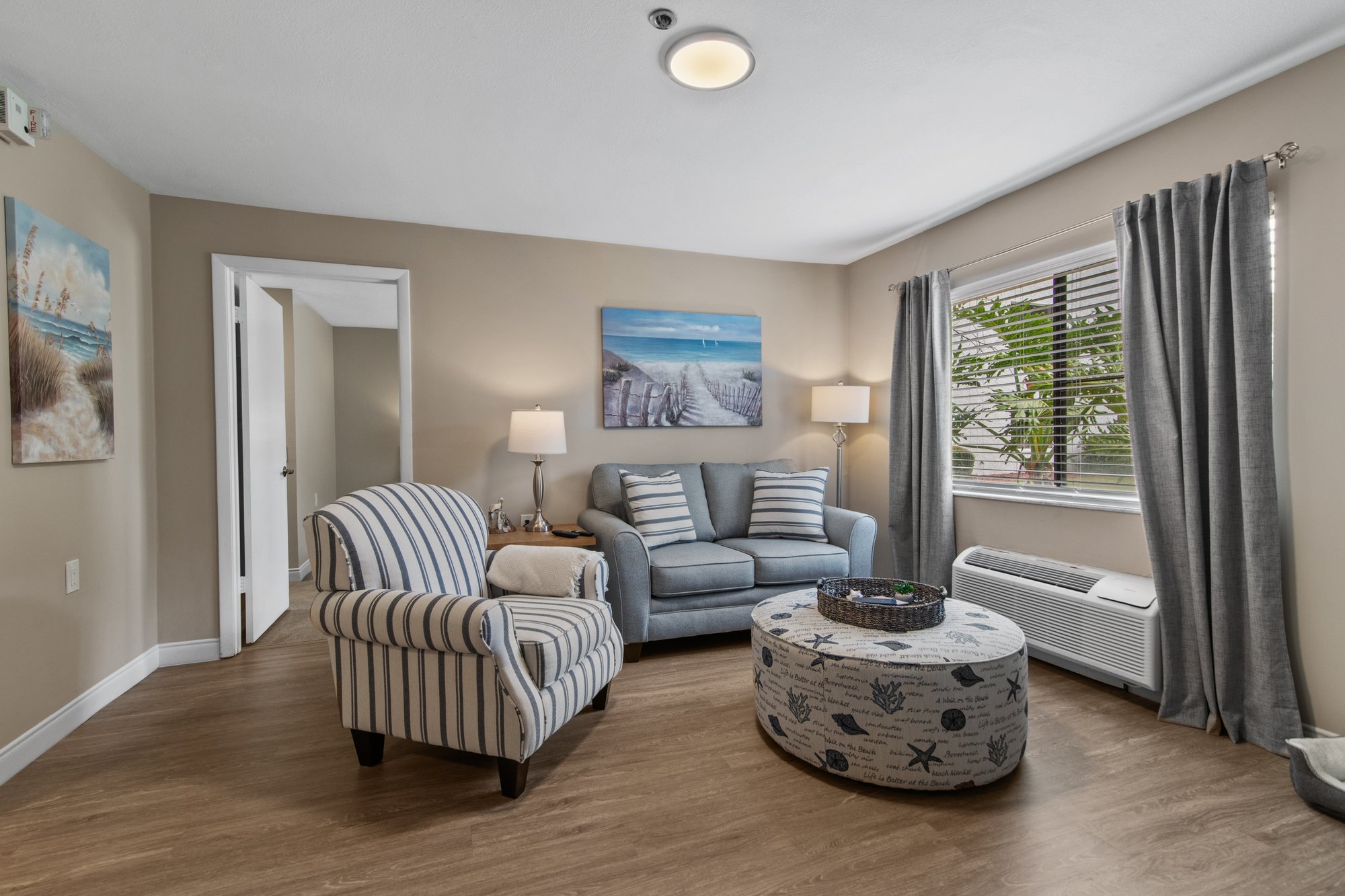 101_Clyde_Morris_Boulevard_ 155_006