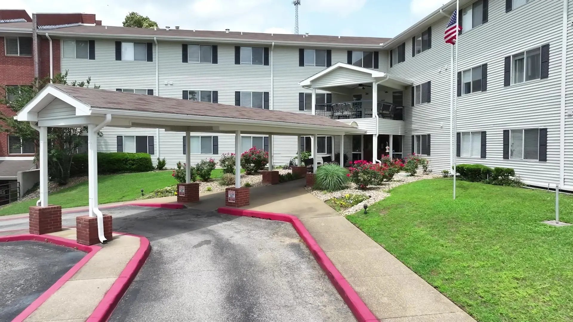 Colonial-Village-thumb-1